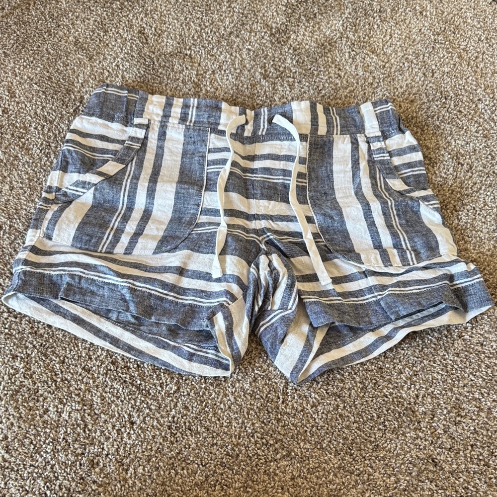 Athleta Blue and White Striped Men's Shorts